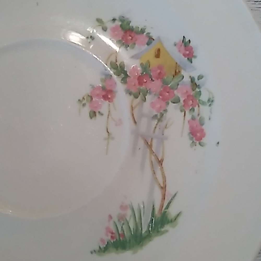 Antique 1939 Edwin M Knowles saucers birdhouse